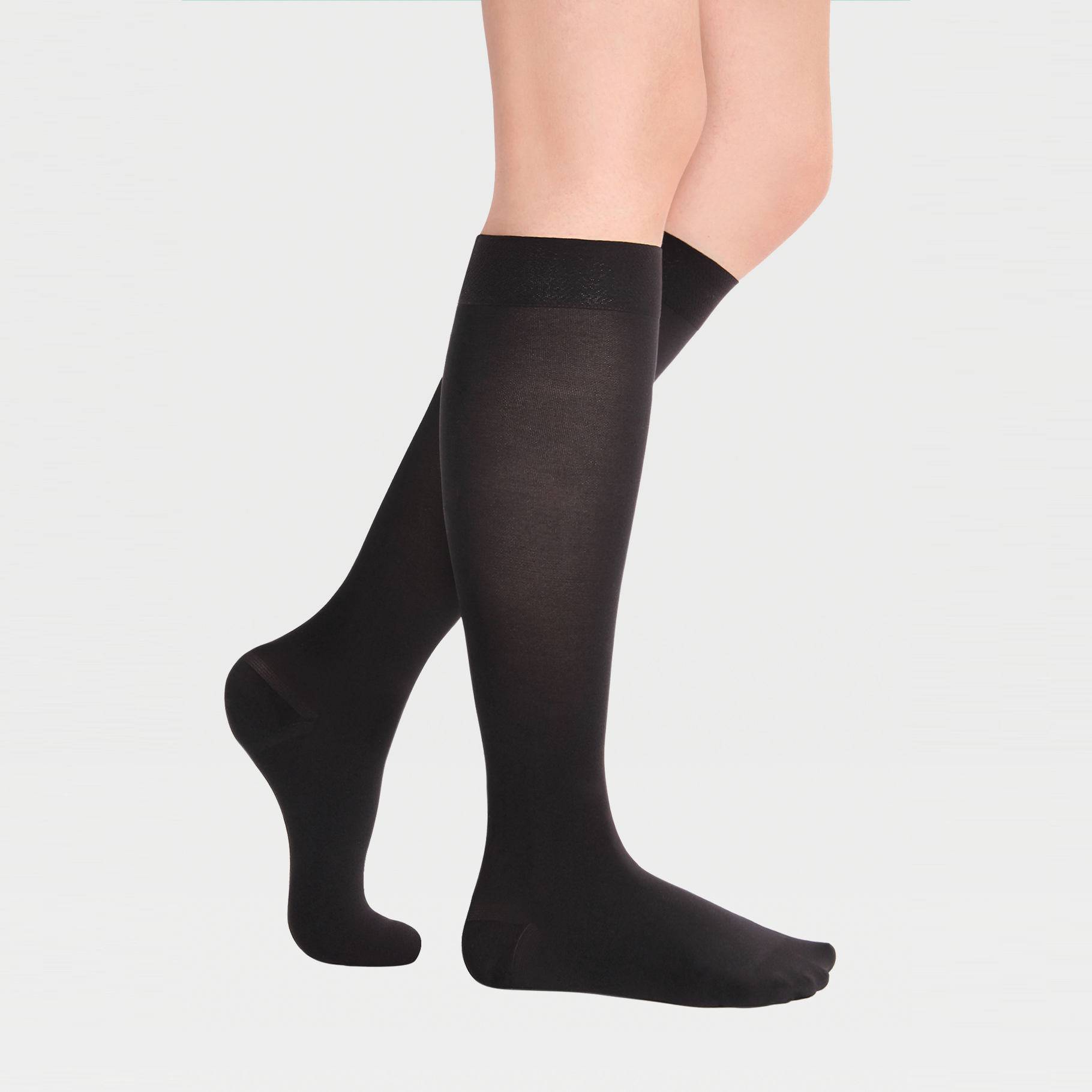 Calcetines hasta la rodilla con punta cerrada ID-200