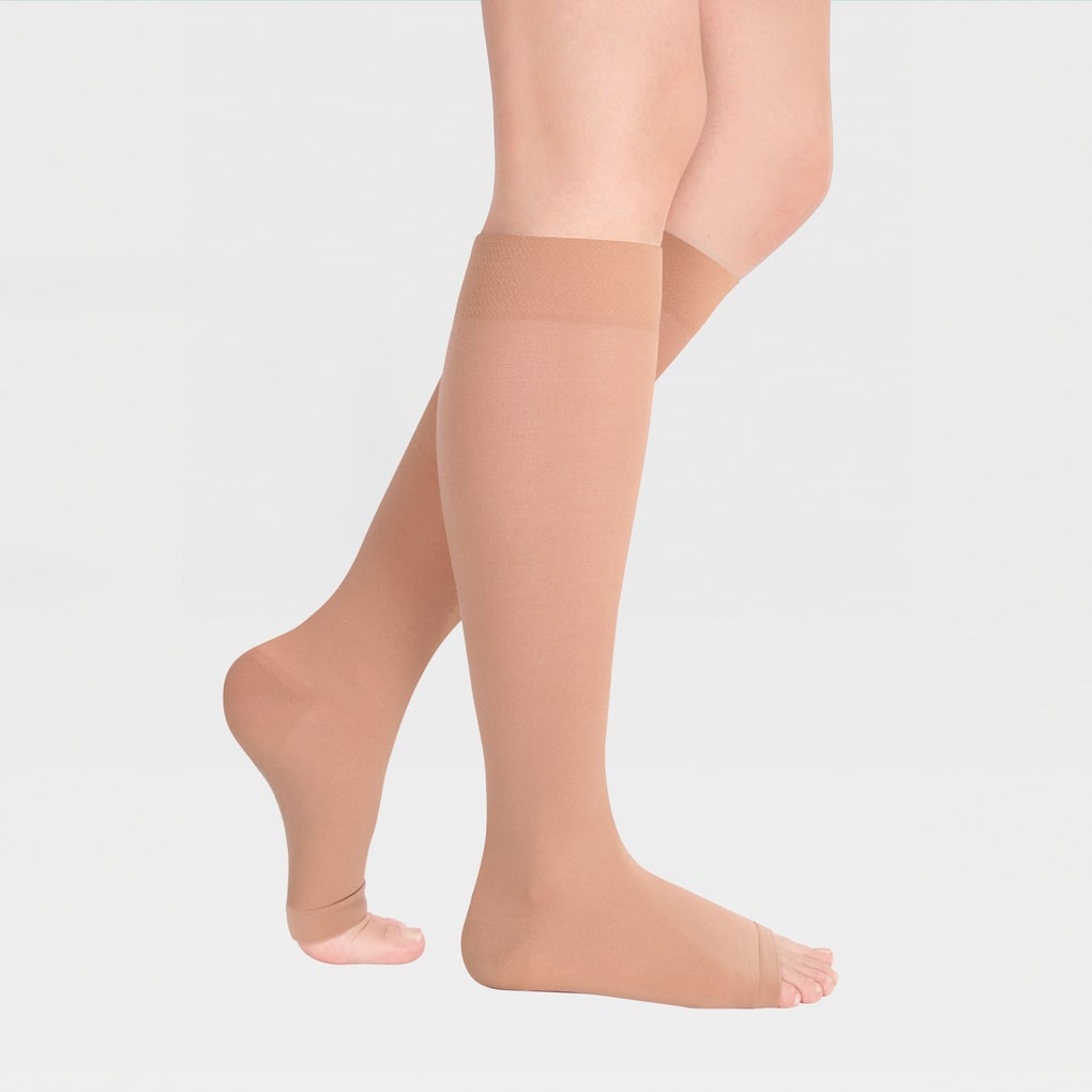 Calcetines hasta la rodilla con punta abierta ID-210