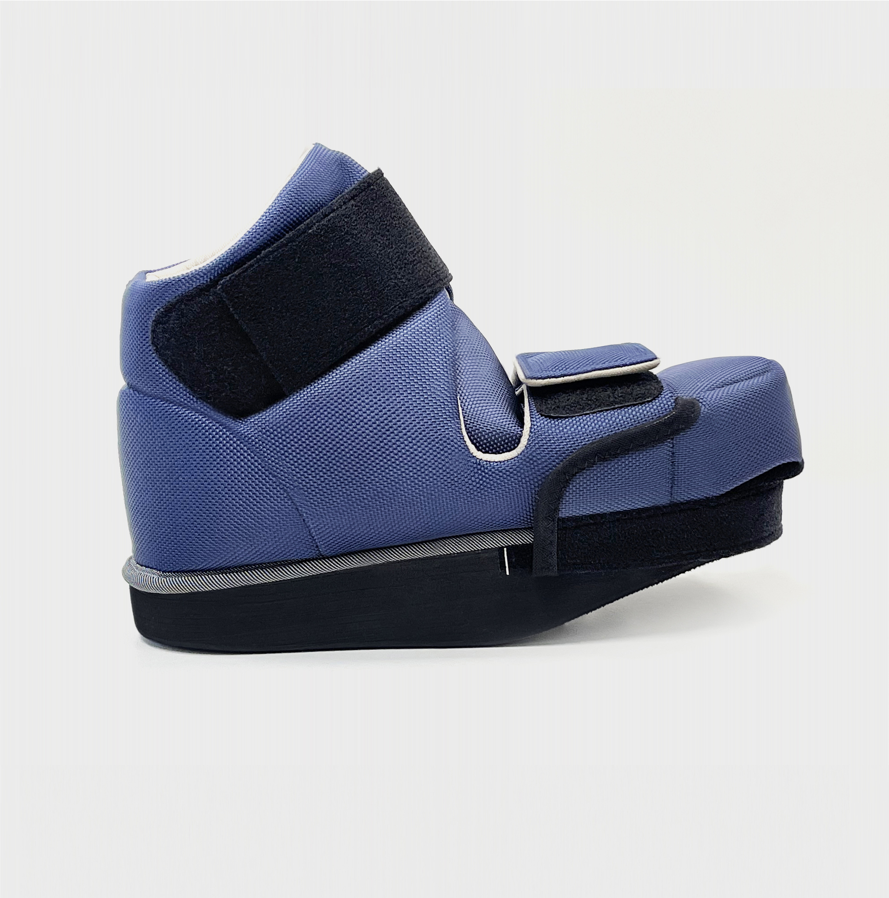 Zapatos ortopédicos para la descarga de la parte delantera del pie LM-404
