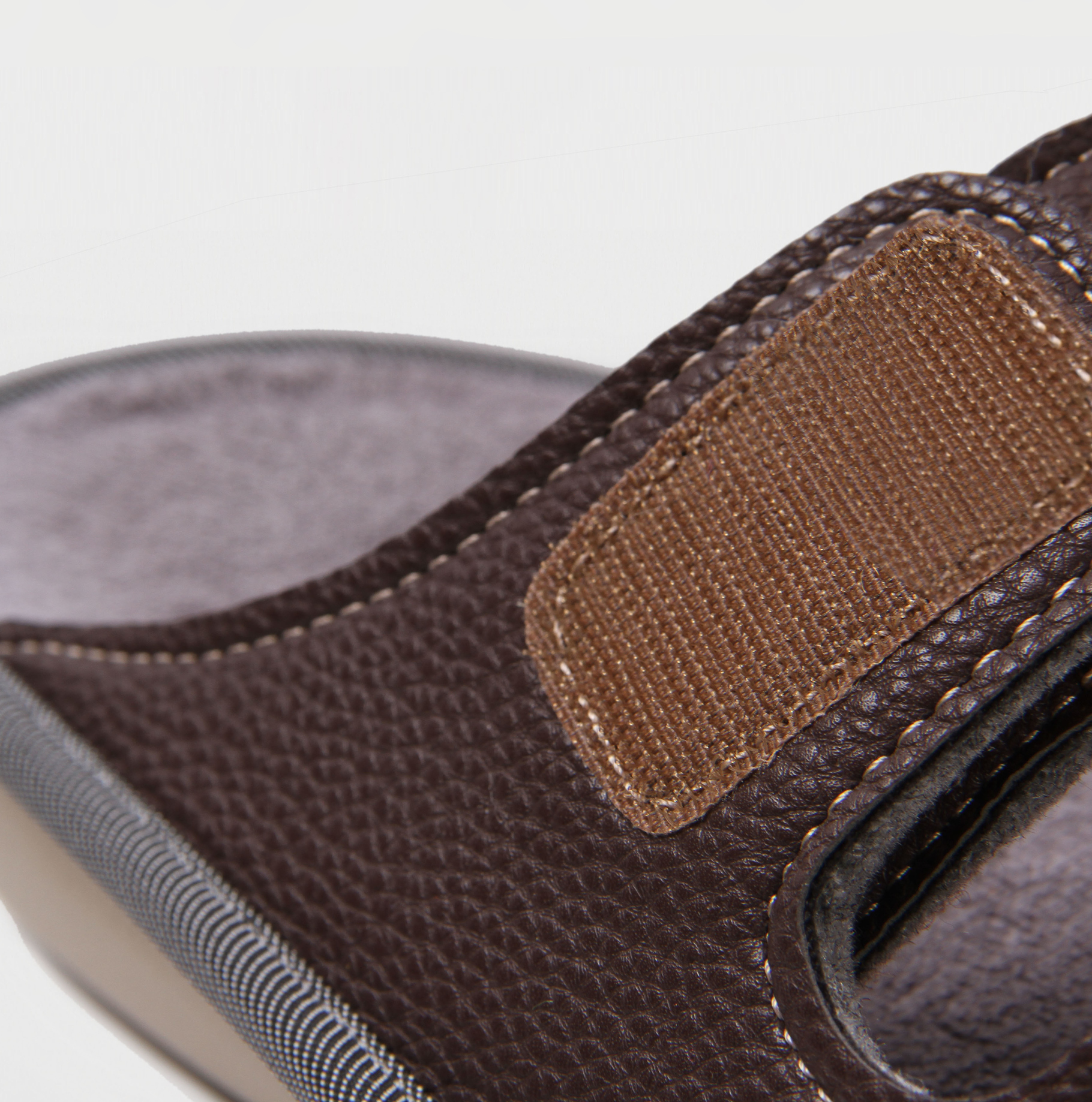 Zapatos ortopédicos para el hogar LM-809M.048